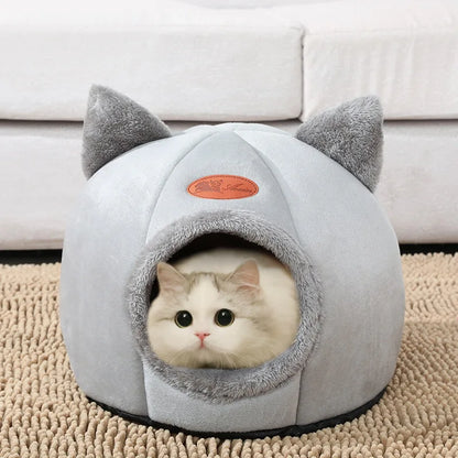 Cozy Cat Winter Bed